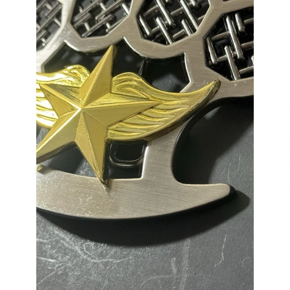 Y2K Tapout Golden Winged Star Knuckles Belt‎ Buckle